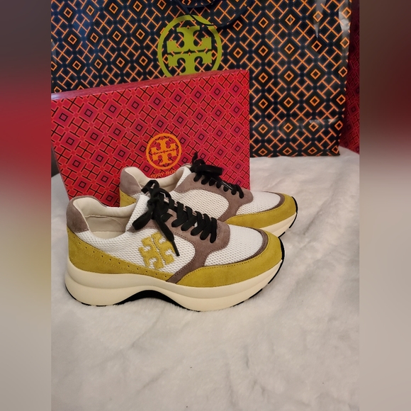 NEW! TORY BURCH FABULOUS, CHIC, & SEXY KICK TRAINER REMEMBER STR SNEAKERS SHOES - Picture 3 of 11